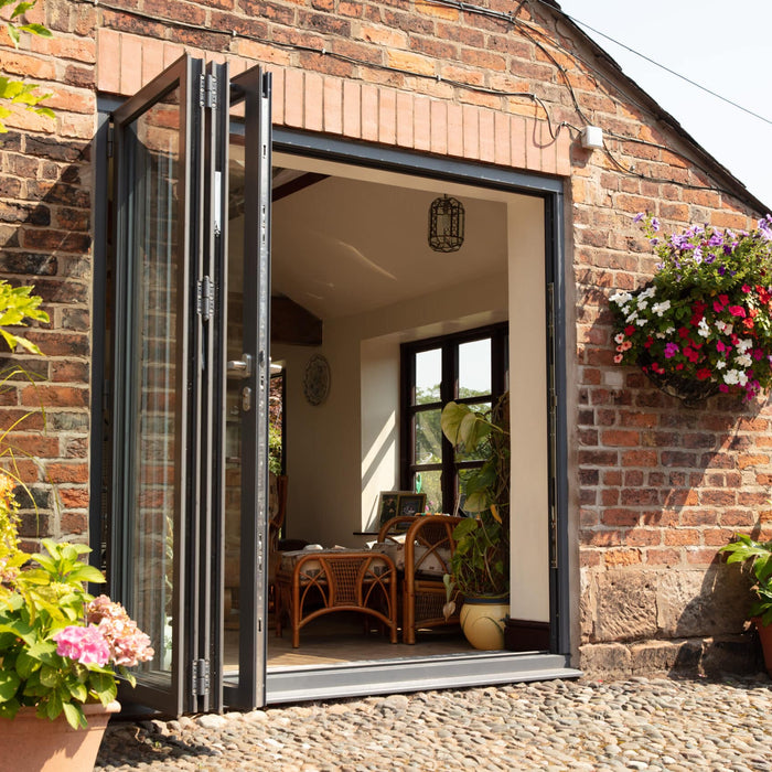 When Should I Change My Windows and Doors? Key Signs & Lifespan