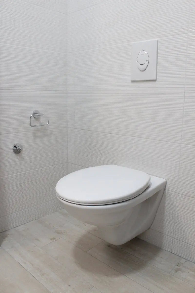 Maximizing Space: Small Toilet Ideas for Smaller Cloakrooms - Home Build Doors