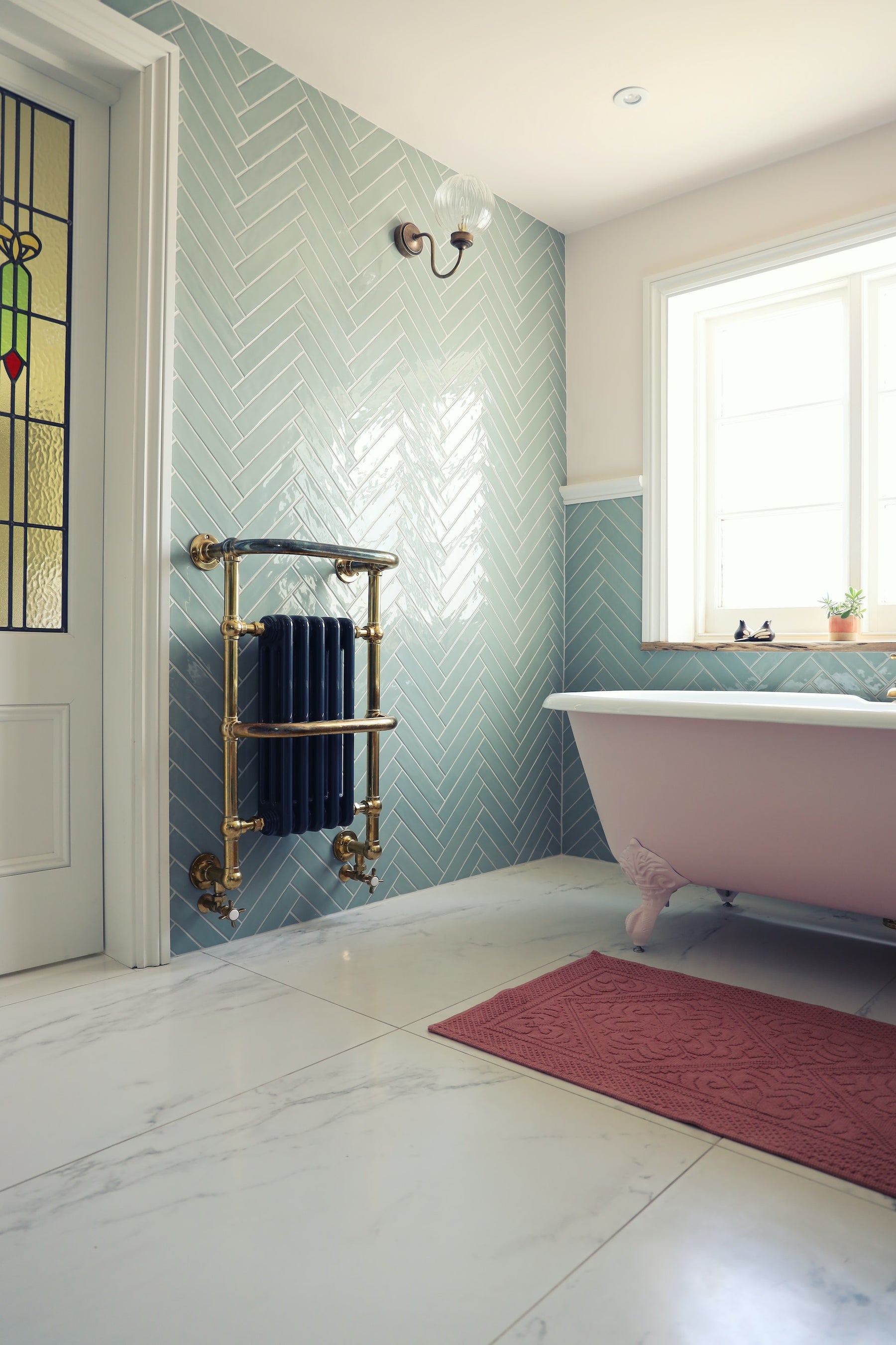Elevate Your Bathroom Renovation: 3 Ideas for Modern Bathroom Floors