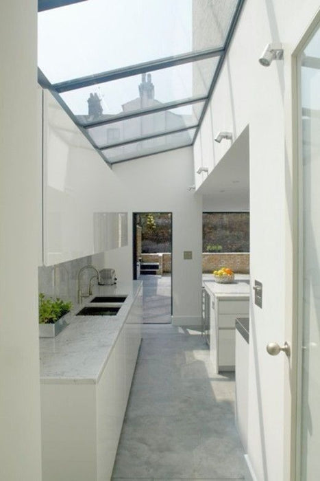 W900mm x P1900mm Black Atlas Aluminum Lean To Roof System