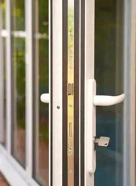 6600mm White Heritage Visofold 1000 Bifold Door - 6 sections - Home Build Doors