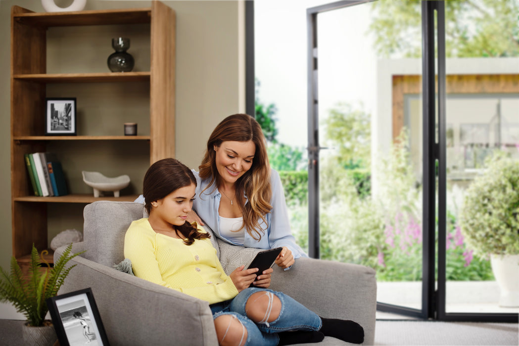 Origin OB36+ Contemporary Bifold - 3 Pane