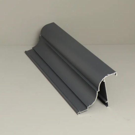 Ribolla Veranda - Black - Classic Gutter - Ultra Clear Side Wall