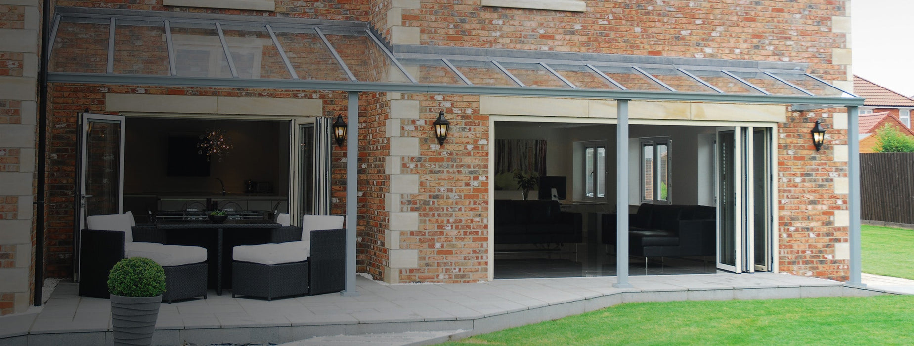 W600mm x P1900mm Black Atlas Aluminum Lean To Roof System